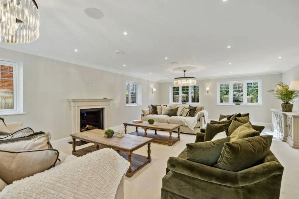 Additional image 8 of 5 bed detached house for saleHedgerley Lane, Buckinghamshire SL9