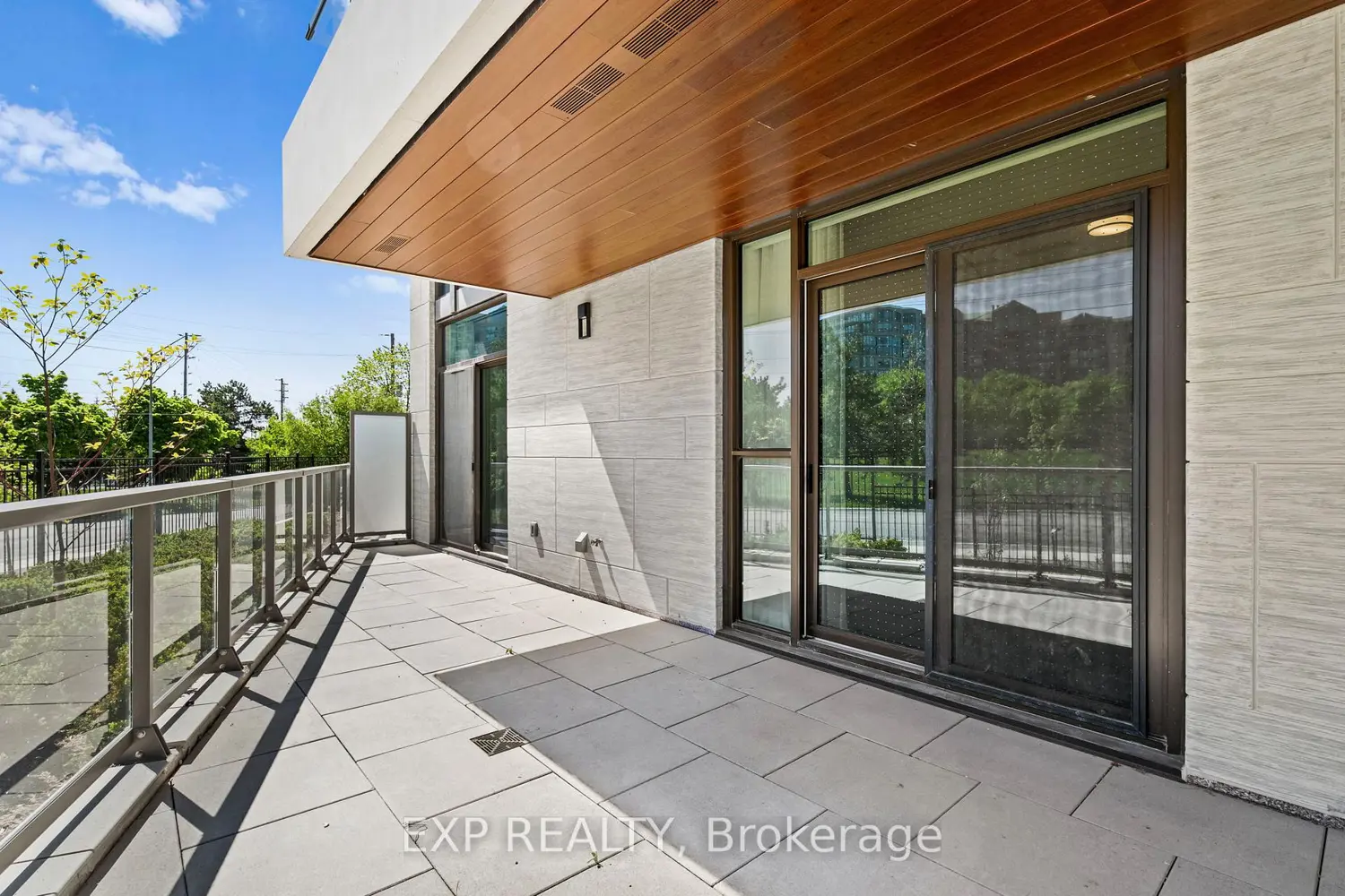 Additional image 10 of 399 Royal Orchard Boulevard 116