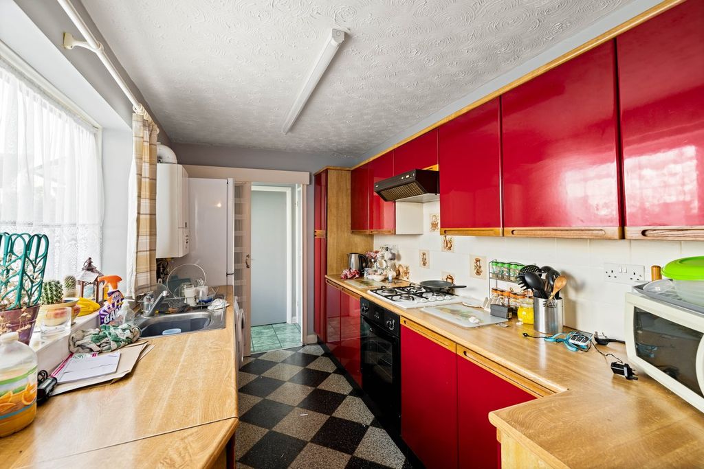 Additional image 4 of 2 bed terraced house for saleStanley Road, Folkestone CT19