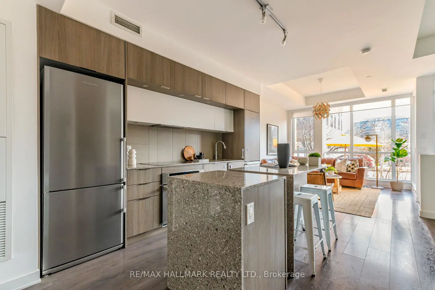 Additional image 7 of 126 St David Street