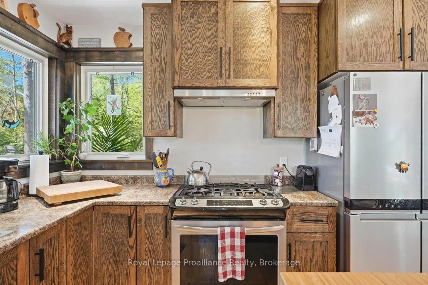2134 Beach Road photo 3