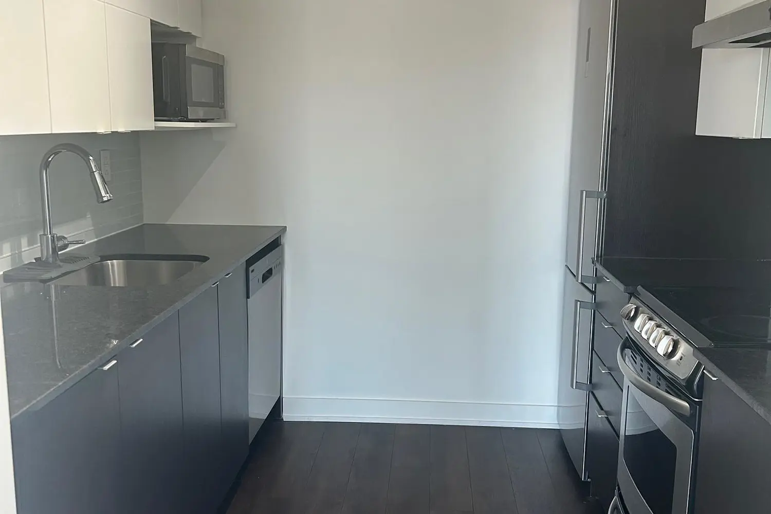 Additional image 2 of 160 Flemington Road 1004