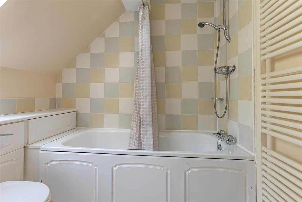 Additional image 16 of 4 bed property for sale19 Netherbank, Galashiels TD1