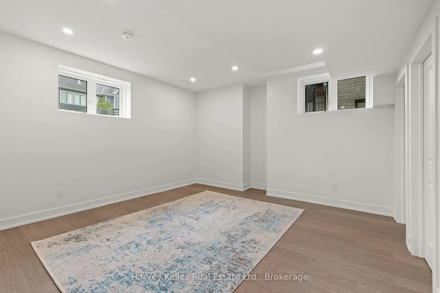 Additional image 8 of 157 Springside Crescent