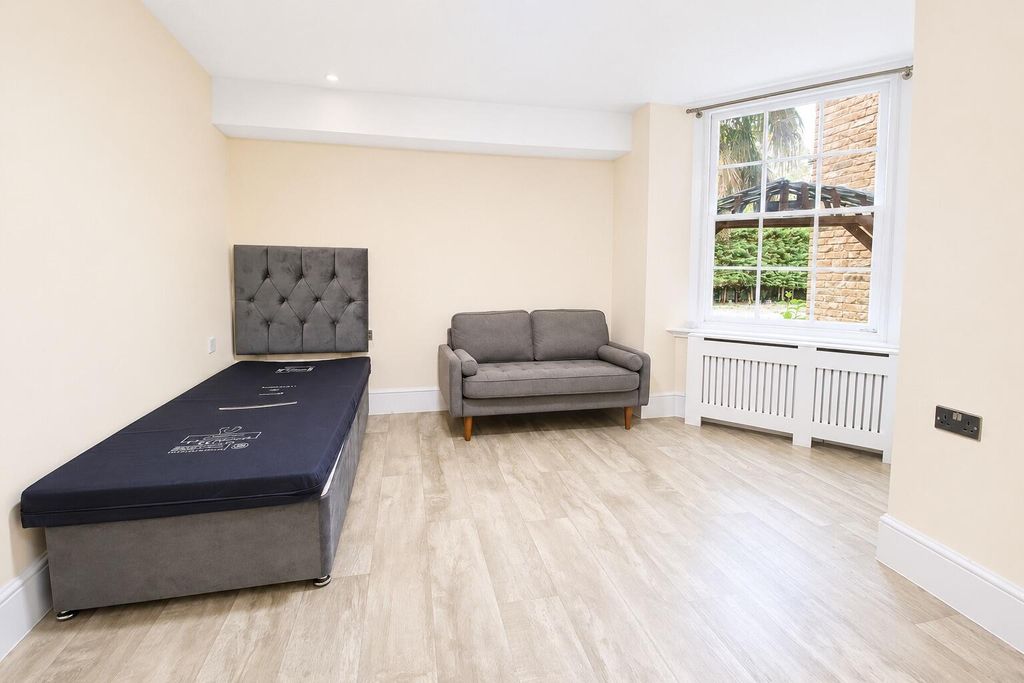Additional image 37 of 18 bed detached house for saleClarence Place, Gravesend DA12