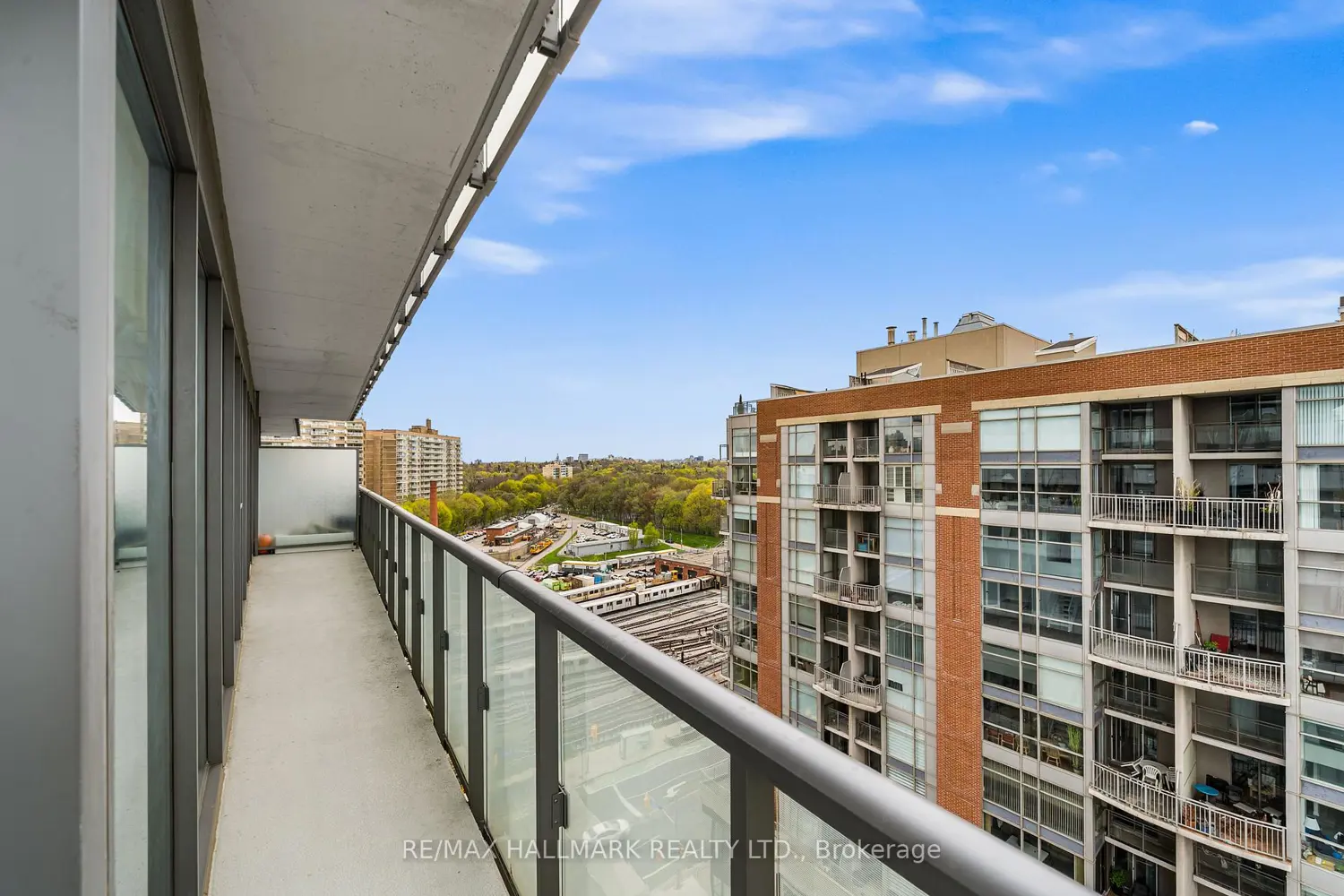 Additional image 19 of 1815 Yonge Street 1106