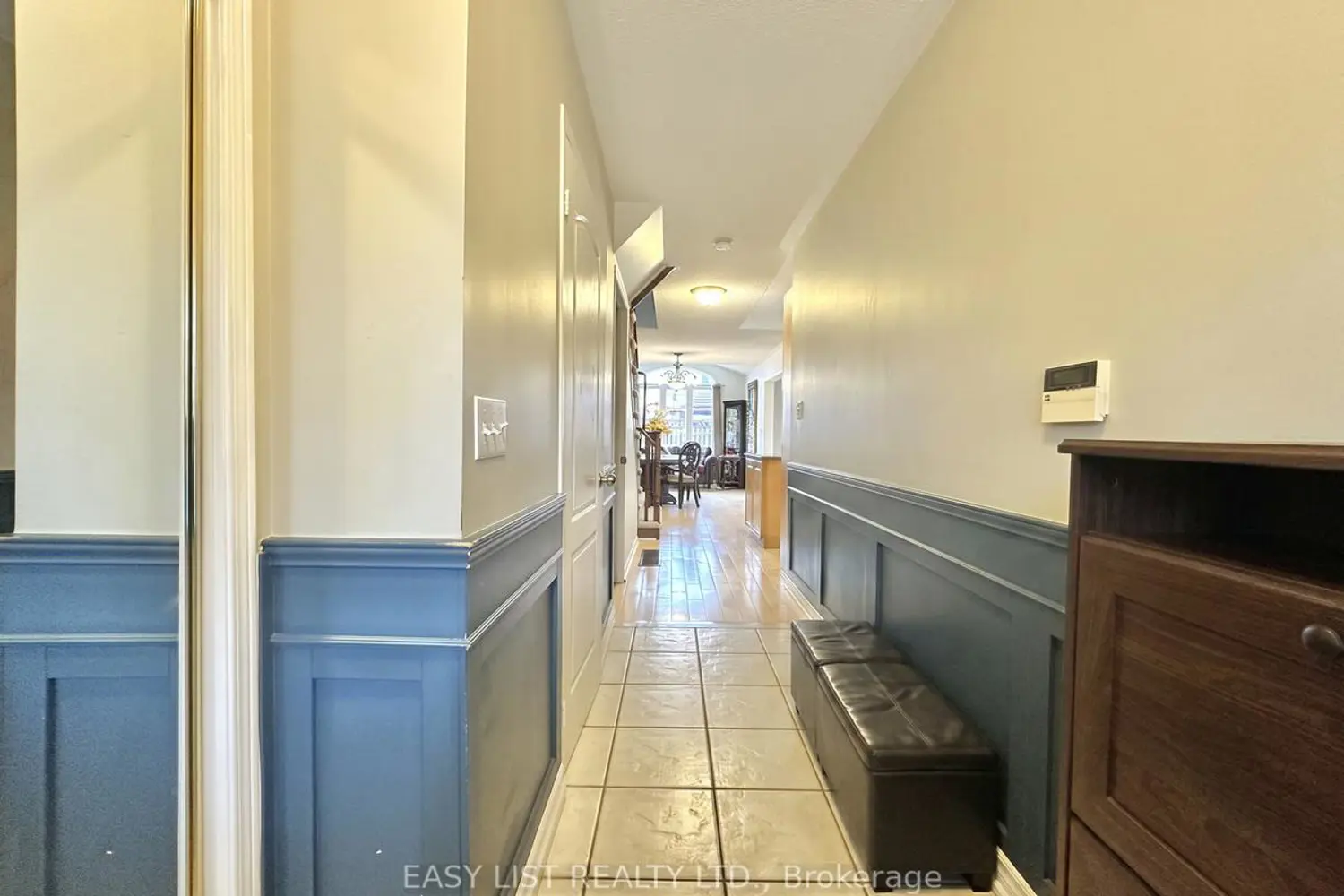 1104 Carding Mill Place photo 2