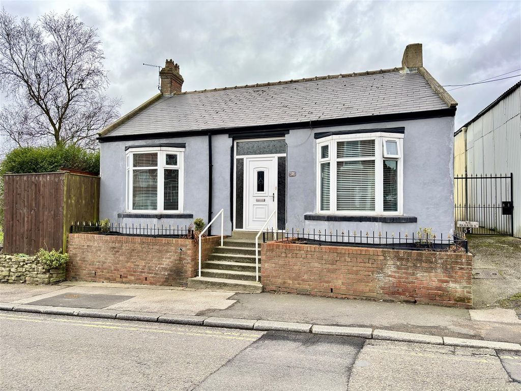 2 bed bungalow for saleParker Terrace, Ferryhill, County Durham DL17