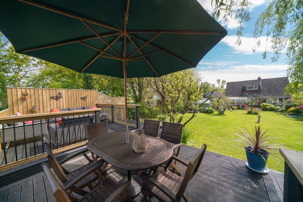Additional image 16 of 3 bed detached house for saleNorton Green, Isle Of Wight PO40