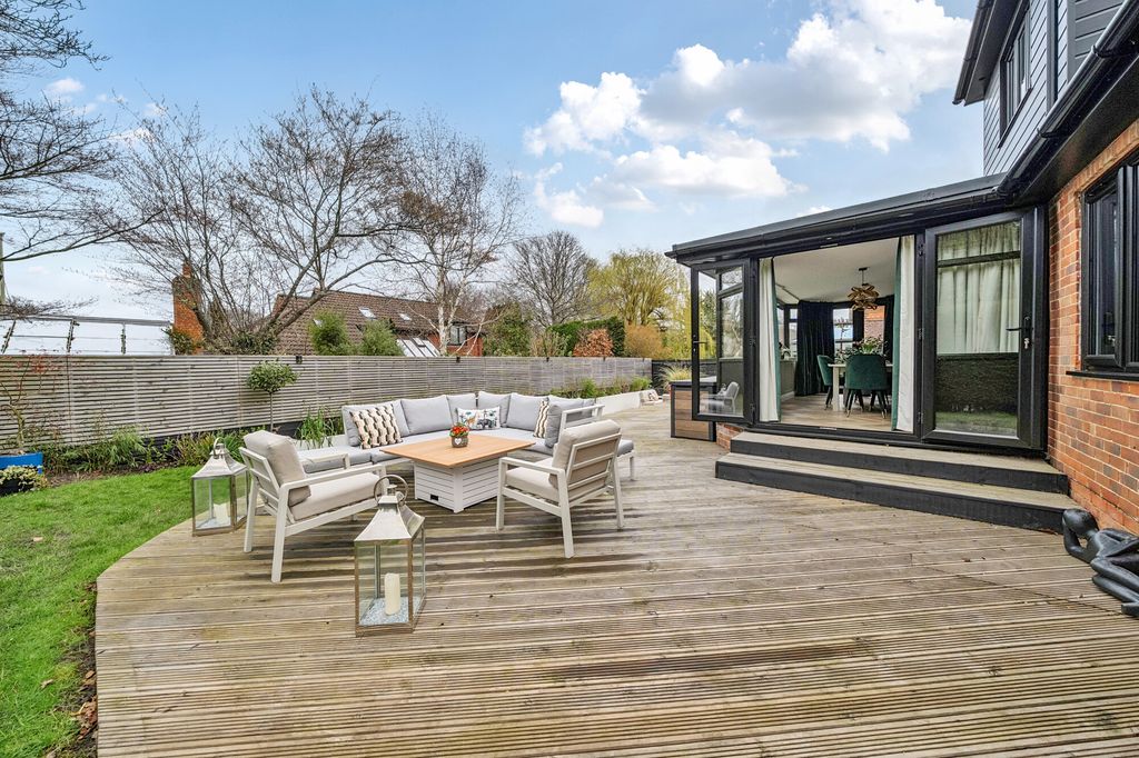 Additional image 18 of 4 bed detached house for saleGally Hill Road, Church Crookham GU52