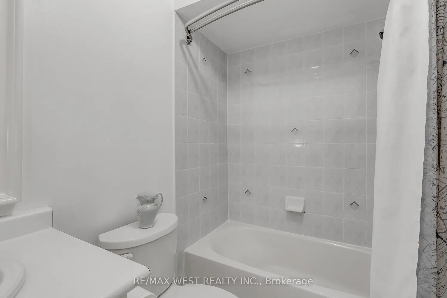 5349 Bullrush Drive photo 5