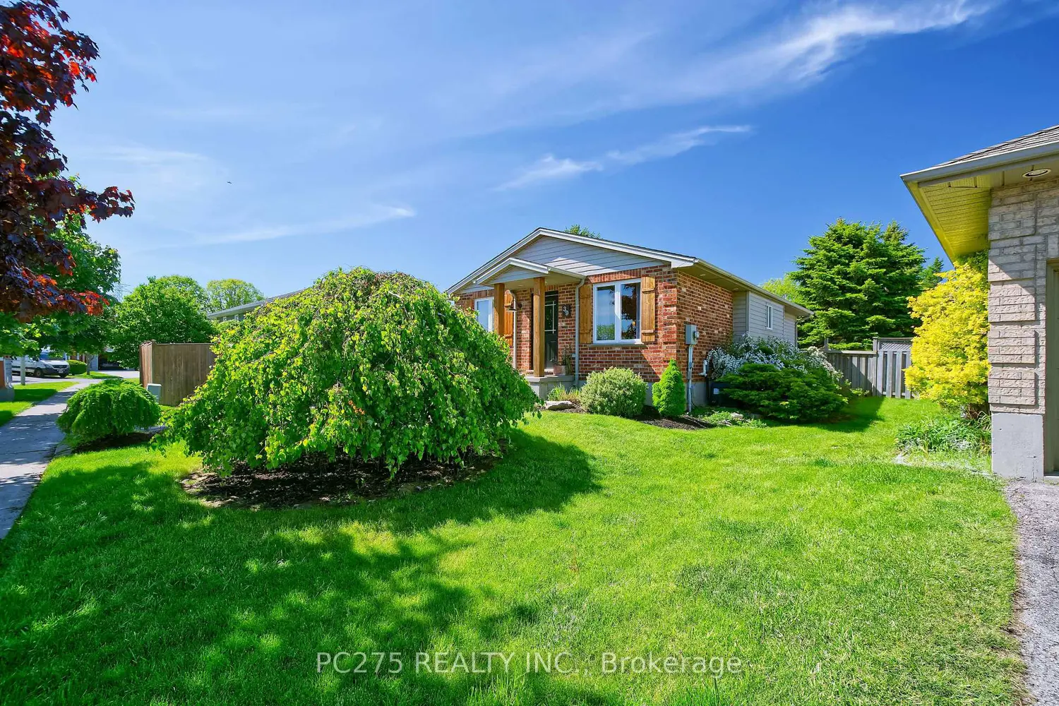 39 Ponsford Place photo 3