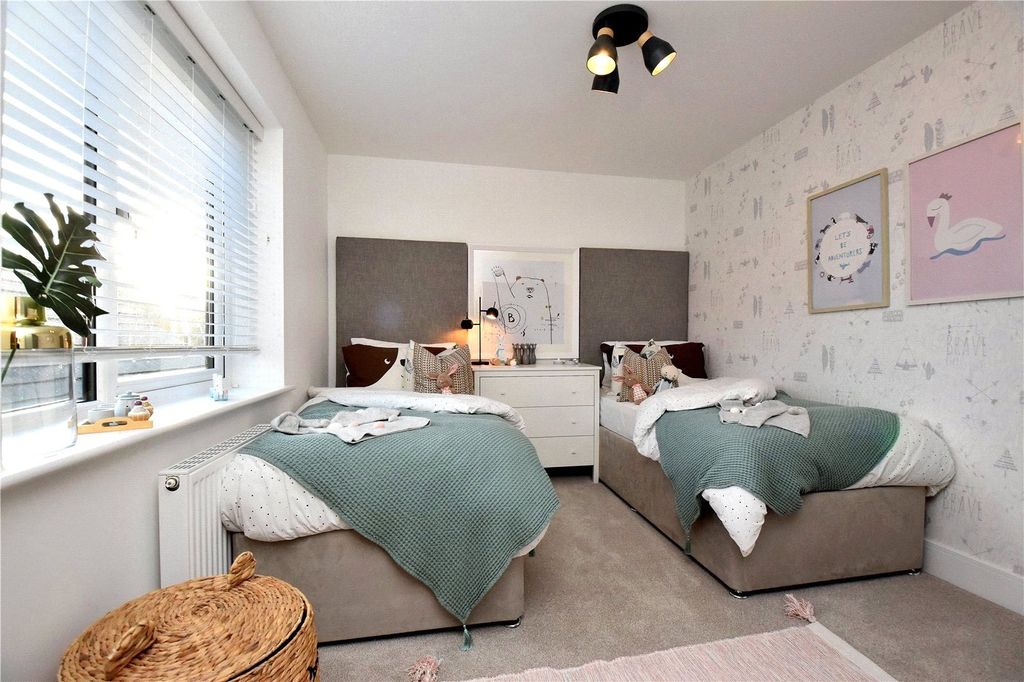 Additional image 13 of 4 bed detached house for sale84 Ferry Road, Laureate Fields, Felixstowe, Suffolk IP11