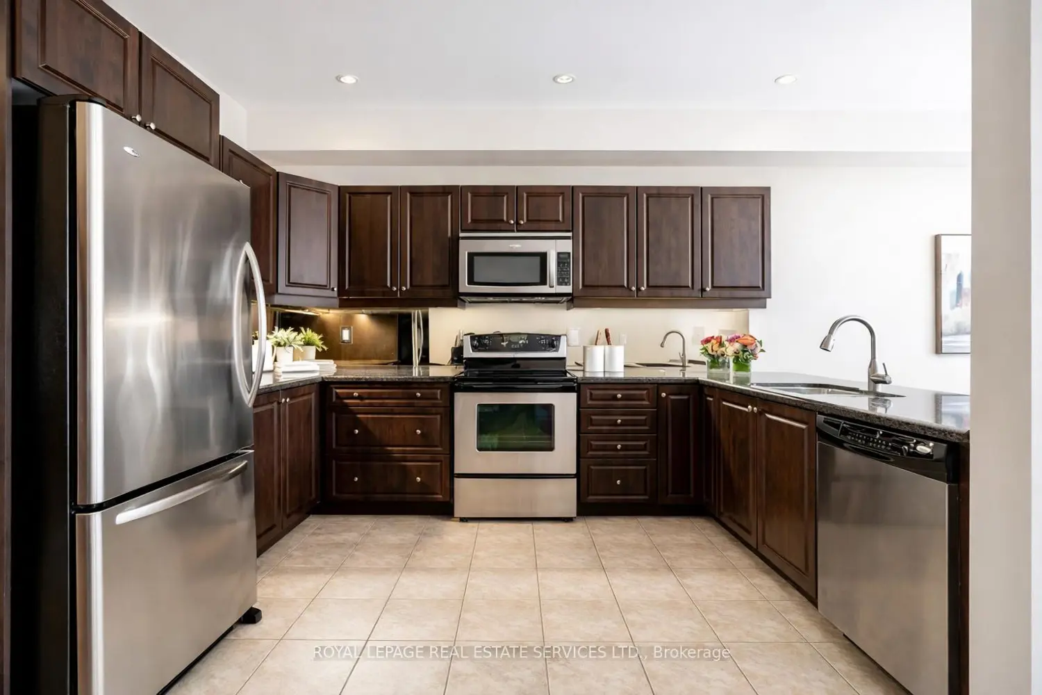 Additional image 7 of 1333 Kestell Boulevard