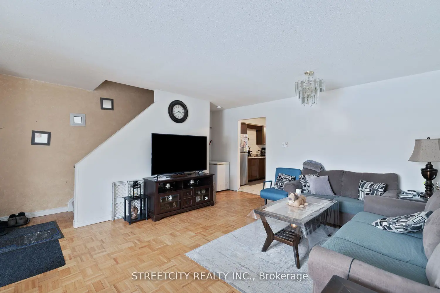 311 Vesta Road 40 photo 4