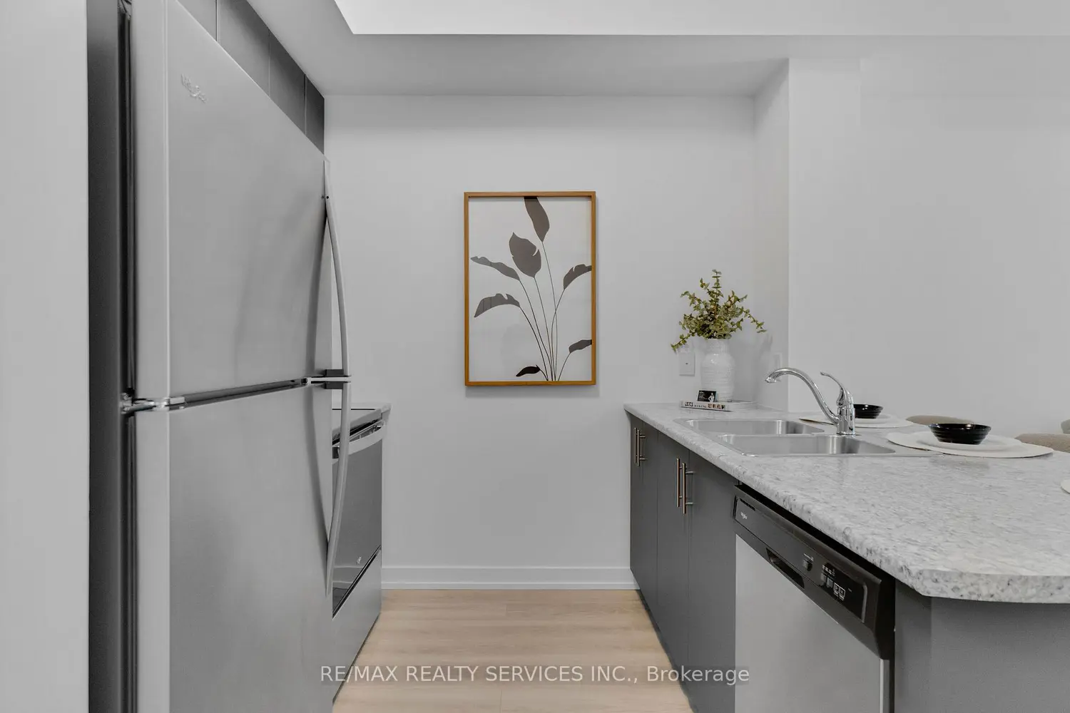 Additional image 10 of 5055 Greenlane Road 136