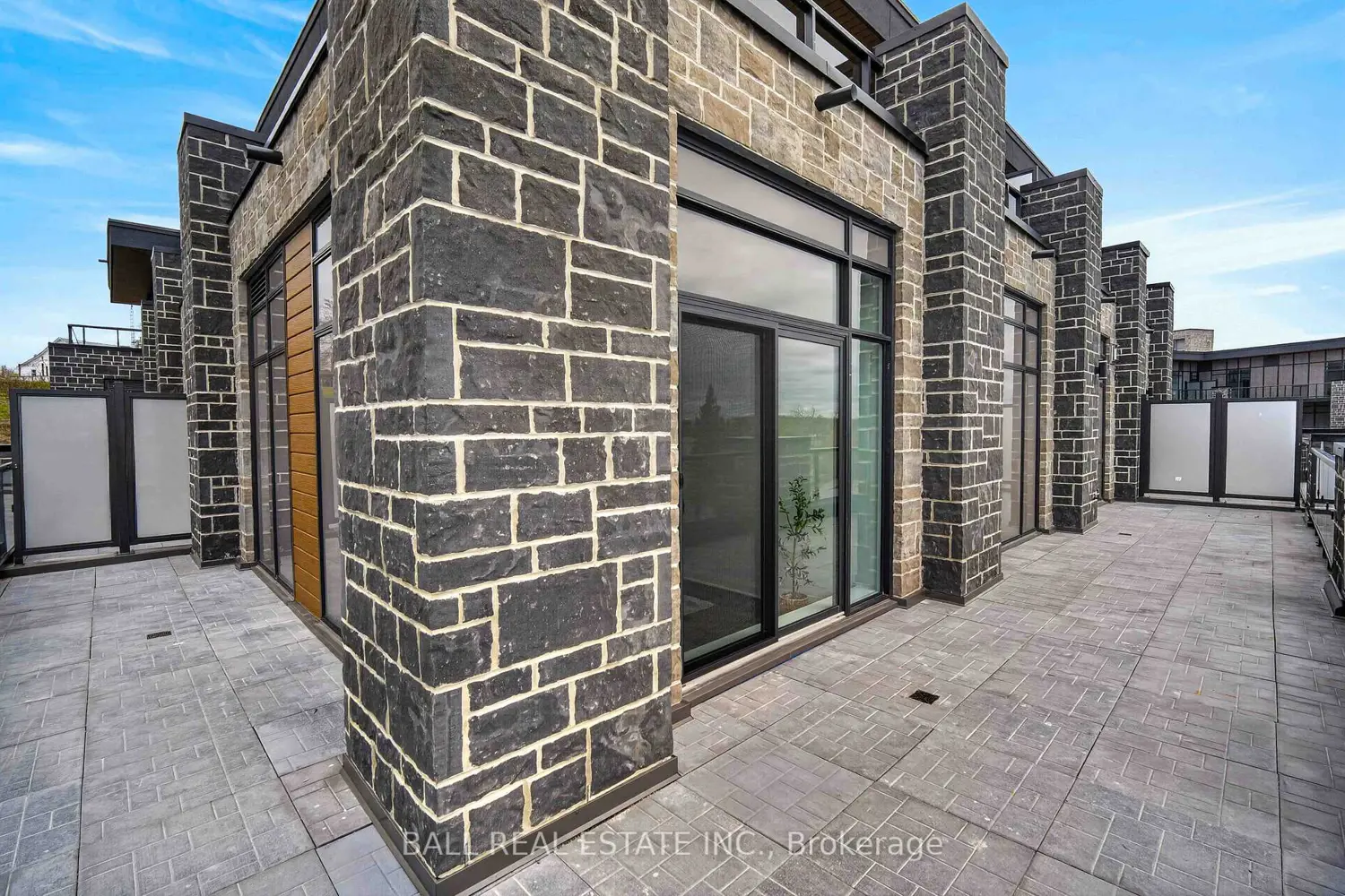 Additional image 11 of 99 Louisa Street 214