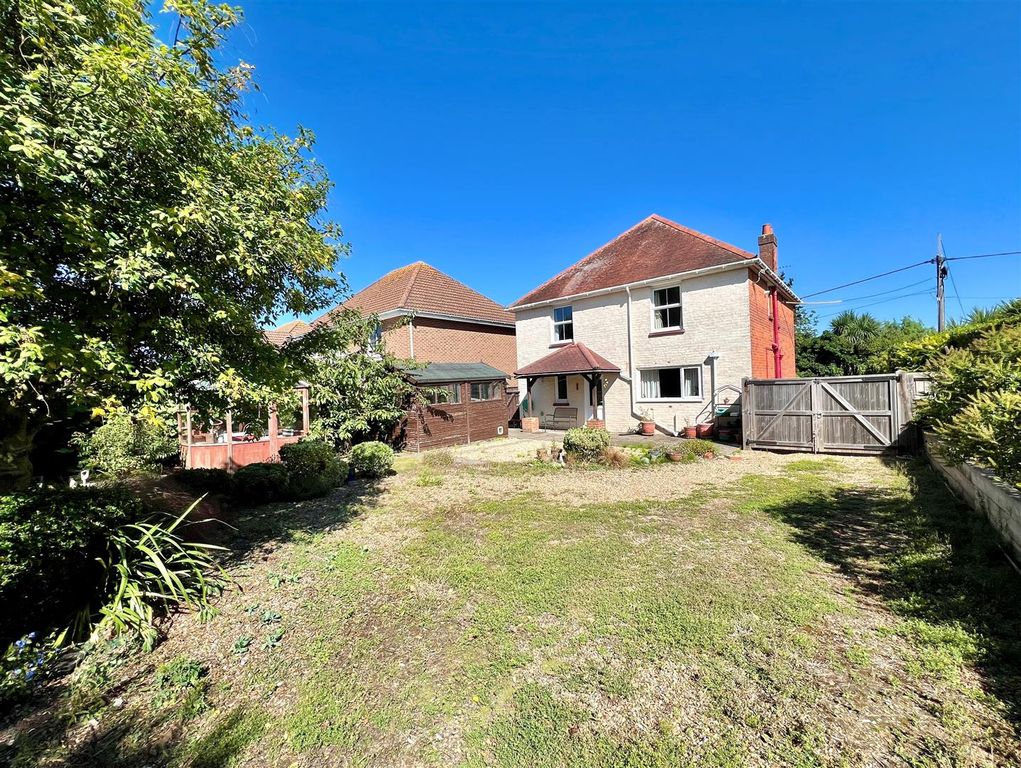 Additional image 19 of 4 bed detached house for saleFreshwater, Isle Of Wight PO40
