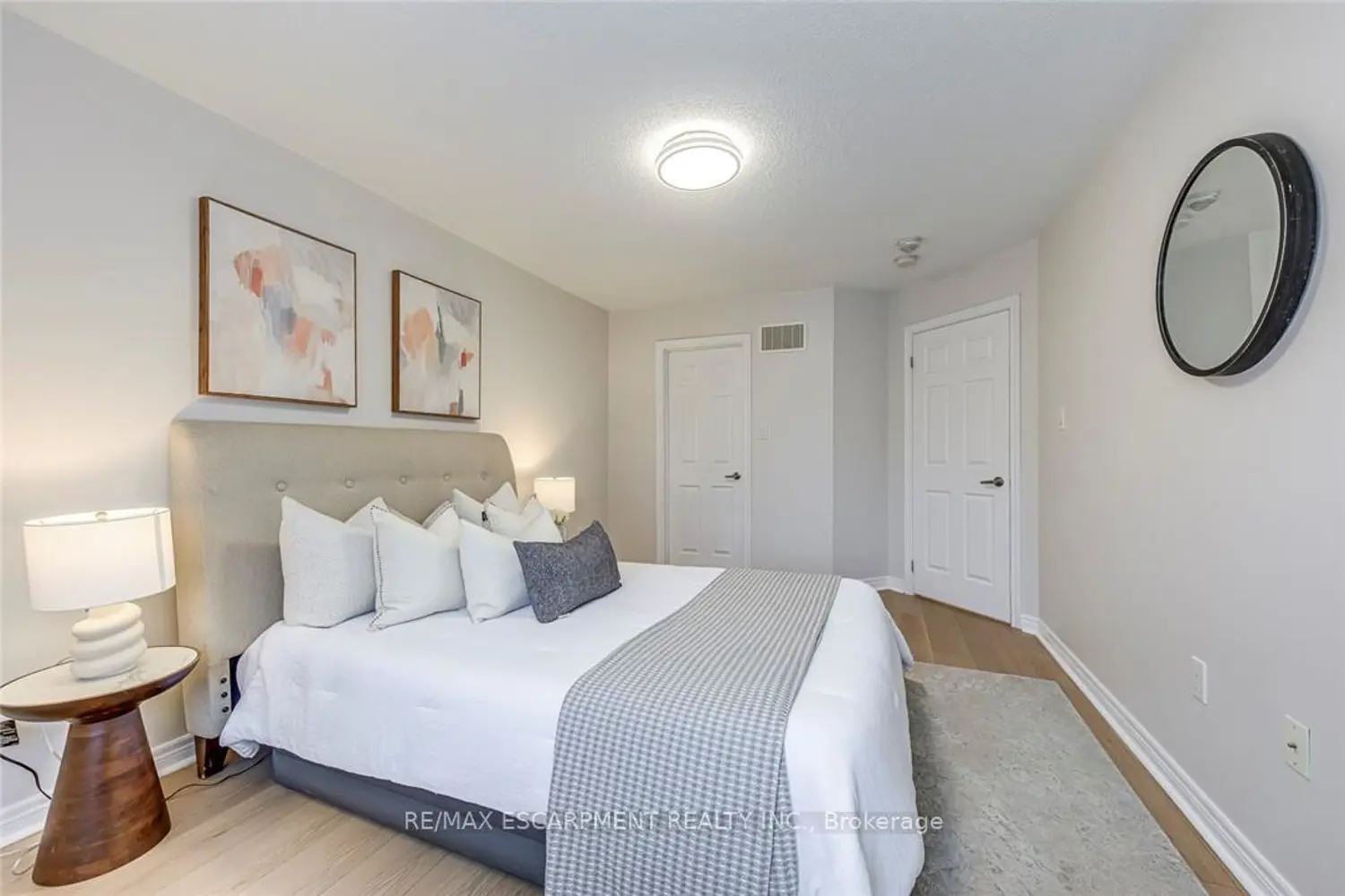 Additional image 14 of 2435 Greenwich Drive 74