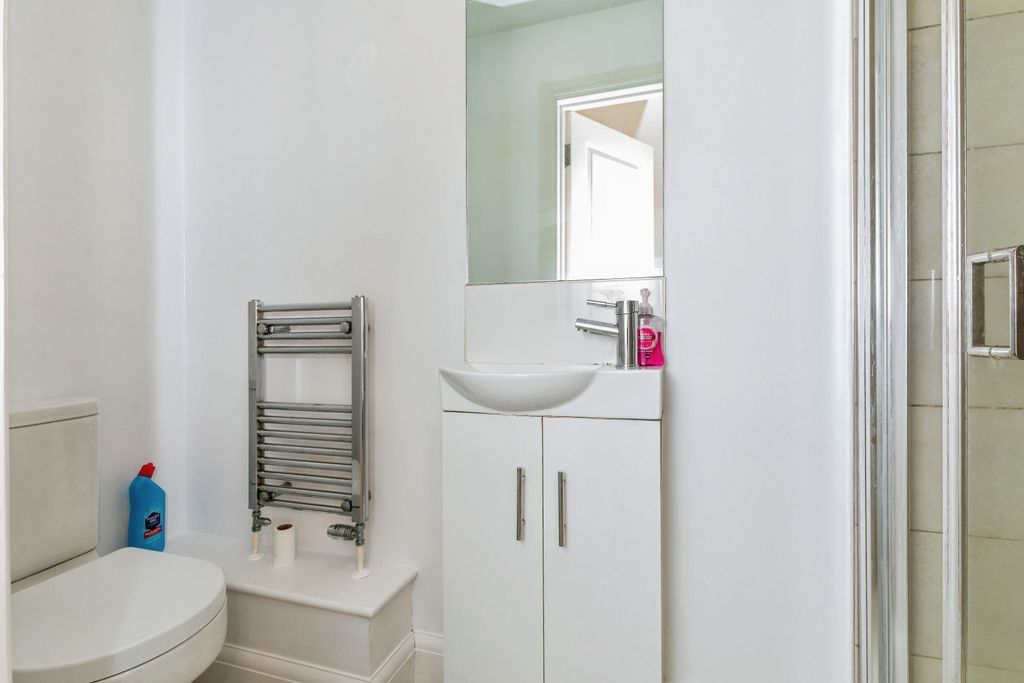 Additional image 16 of 4 bed terraced house for saleLivingstone Road, Gillingham ME7