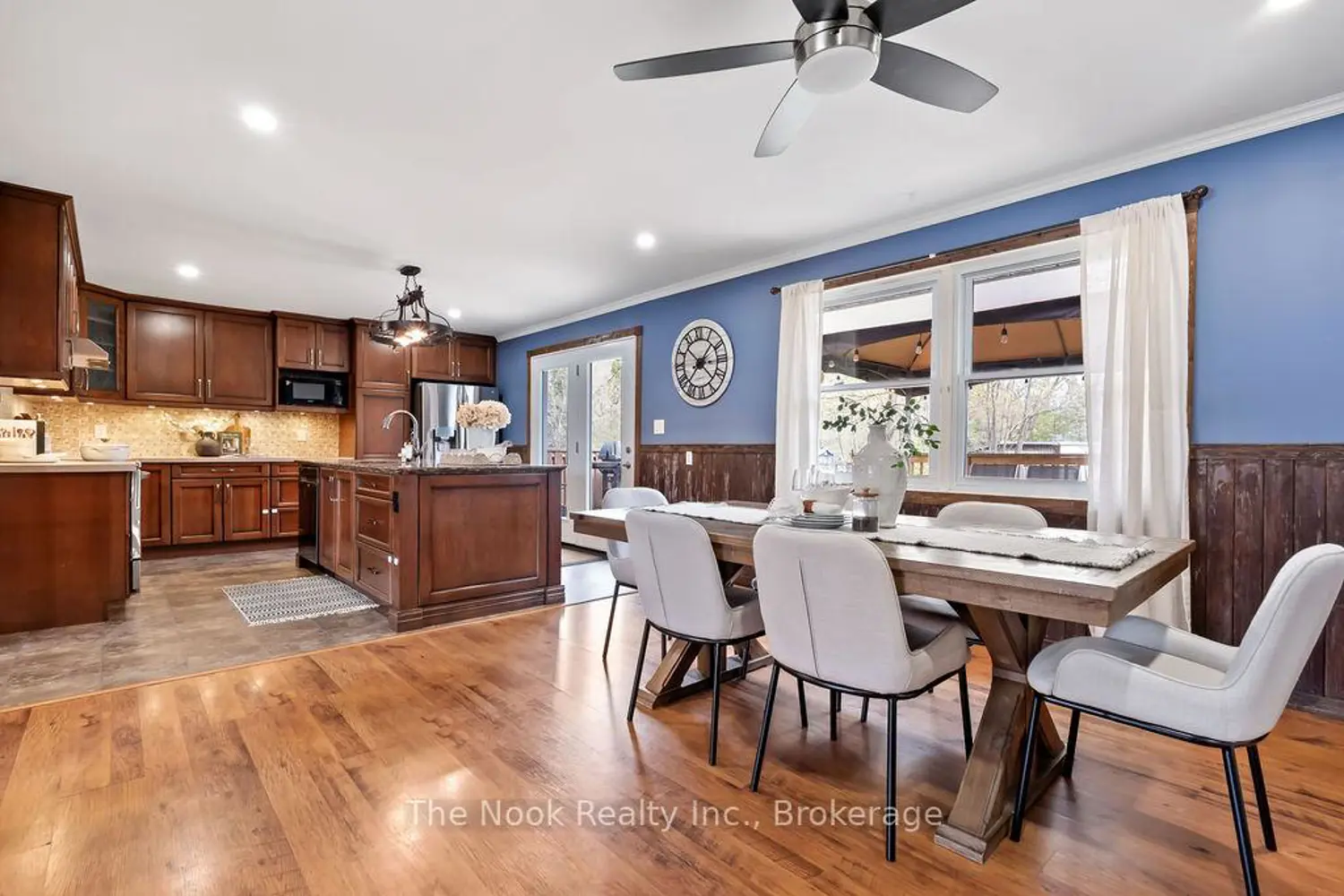 Additional image 8 of 16 Robmar Crescent