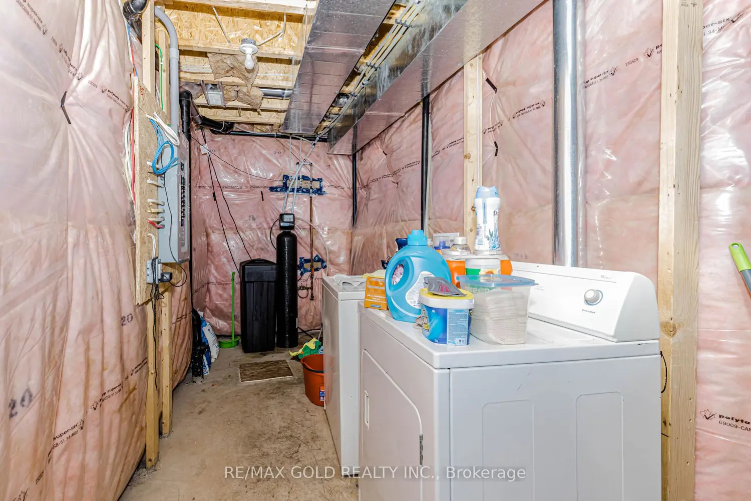 Additional image 16 of 18 Wilkinson Avenue