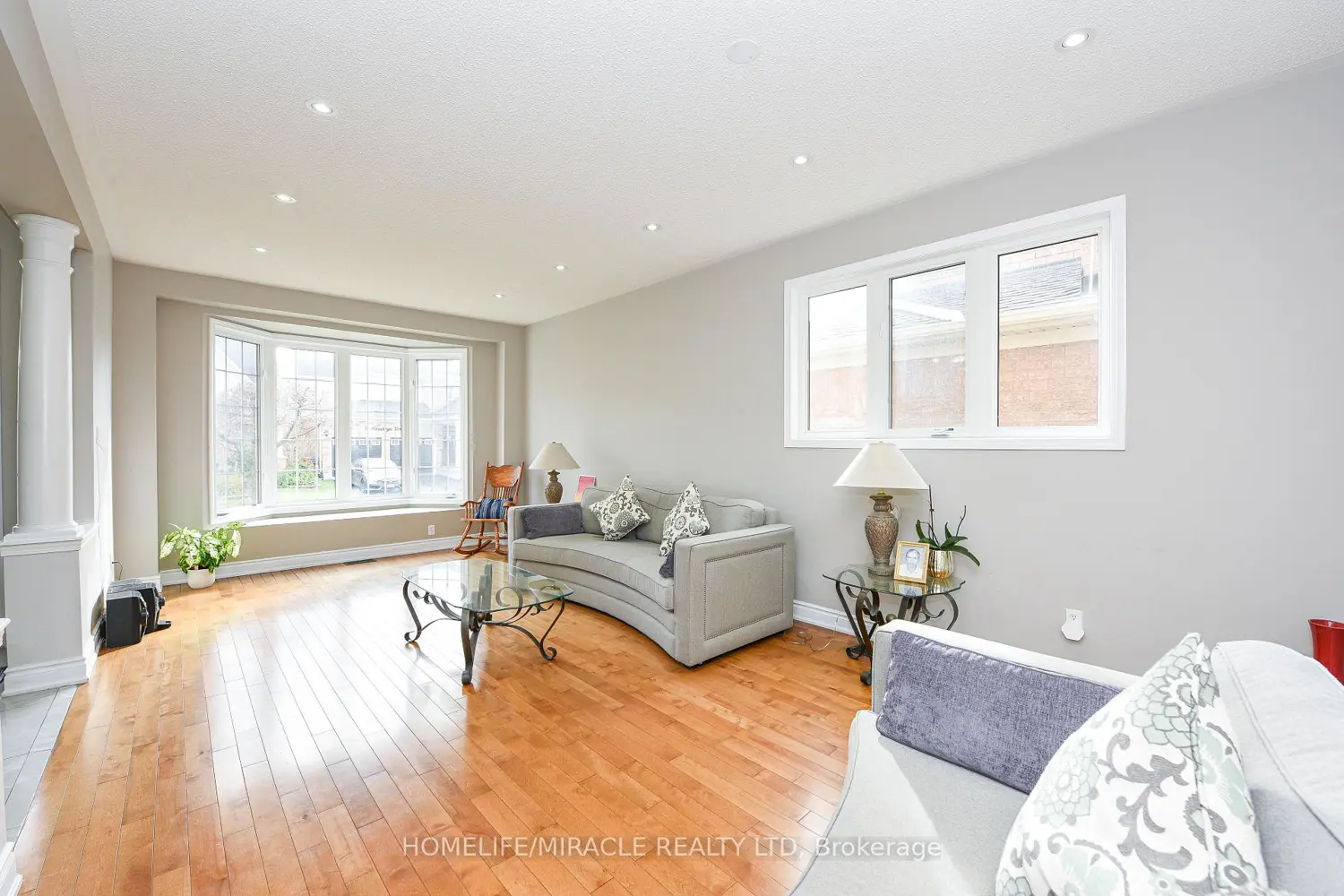 6 Mendoza Drive photo 3