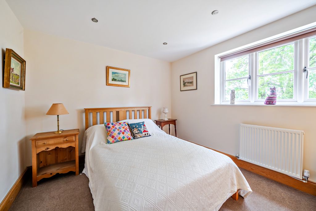 Additional image 11 of 4 bed maisonette for saleCrownwood Gate, Farnham GU9