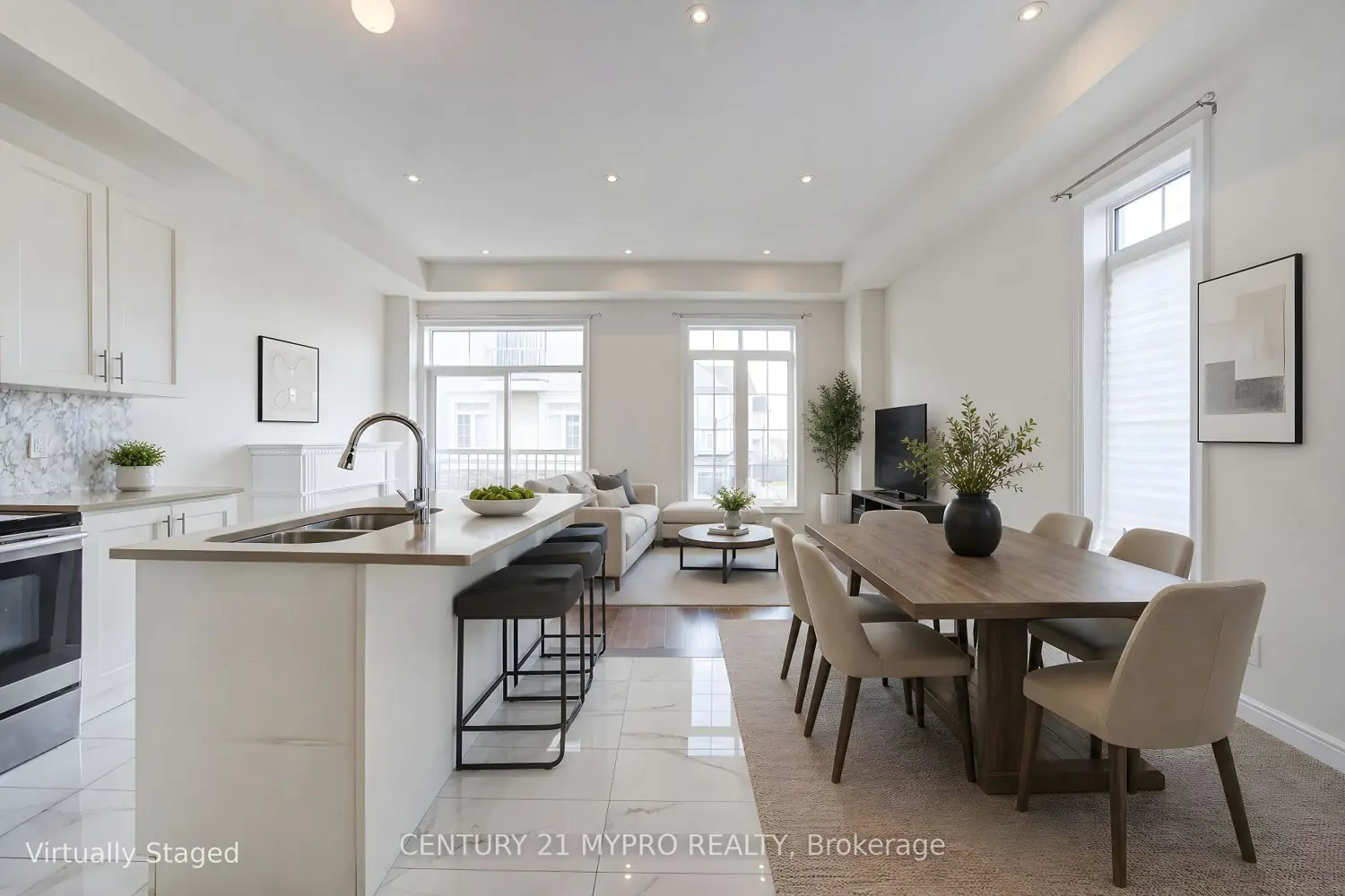 7 Latchford Lane photo 5