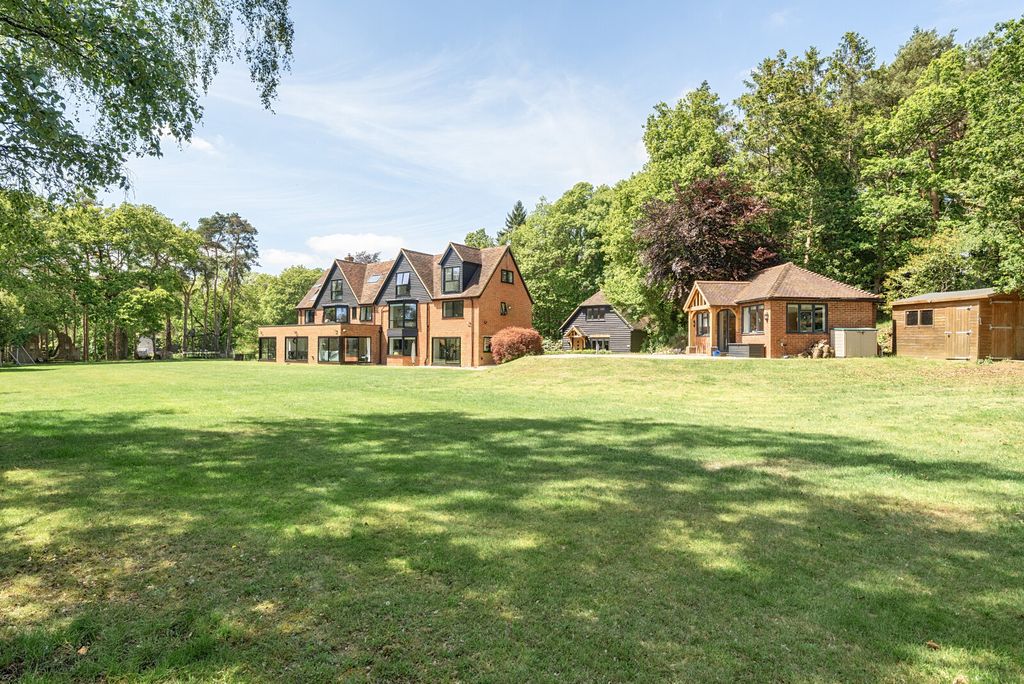 Additional image 43 of 7 bed detached house for saleTilford Road, Farnham GU9