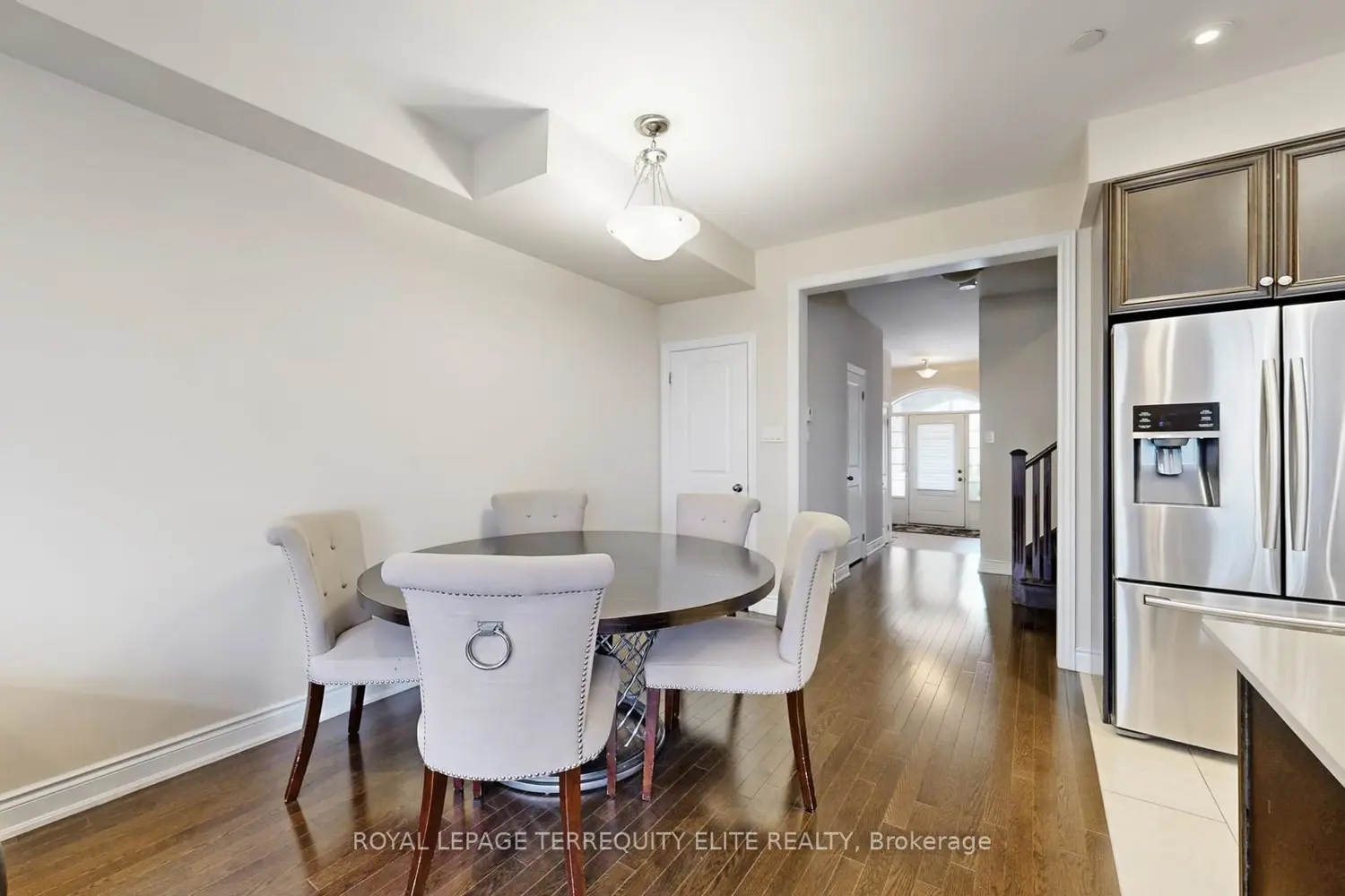 1331 Major Mackenzie Drive 121 photo 2