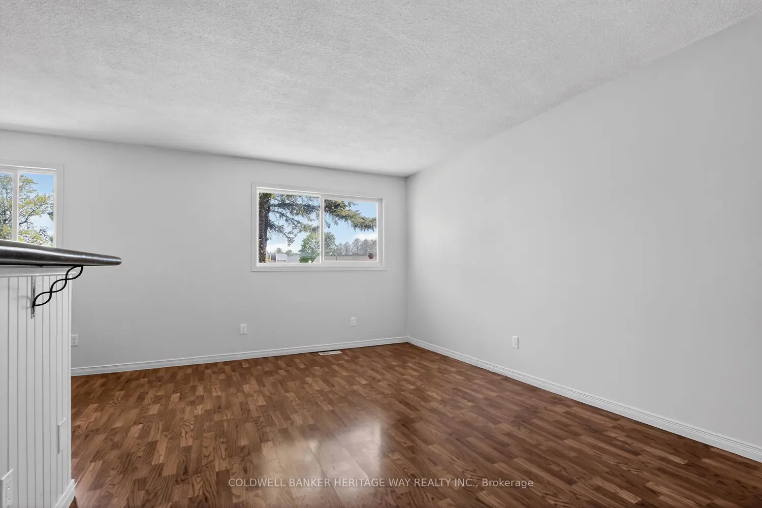 442 Joseph Street photo 3