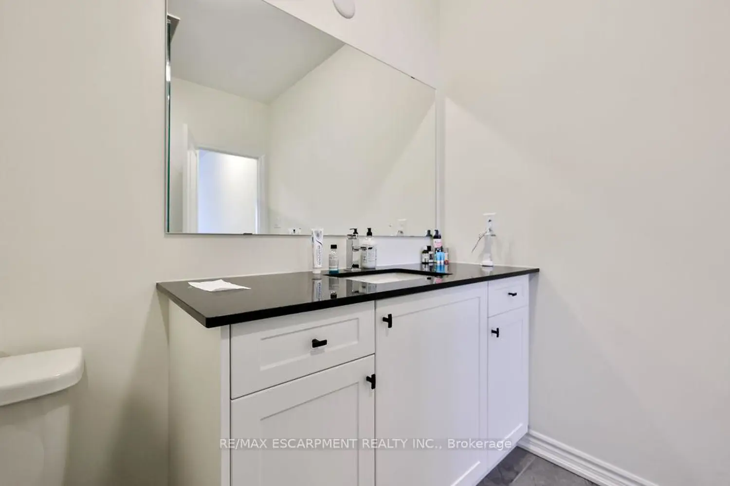 Additional image 16 of 52 Bonnington Drive