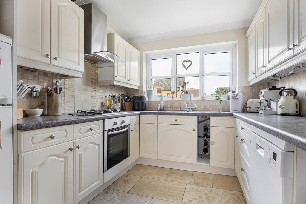 Additional image 11 of 4 bed detached house for saleWilles Close, Faringdon, Oxfordshire SN7