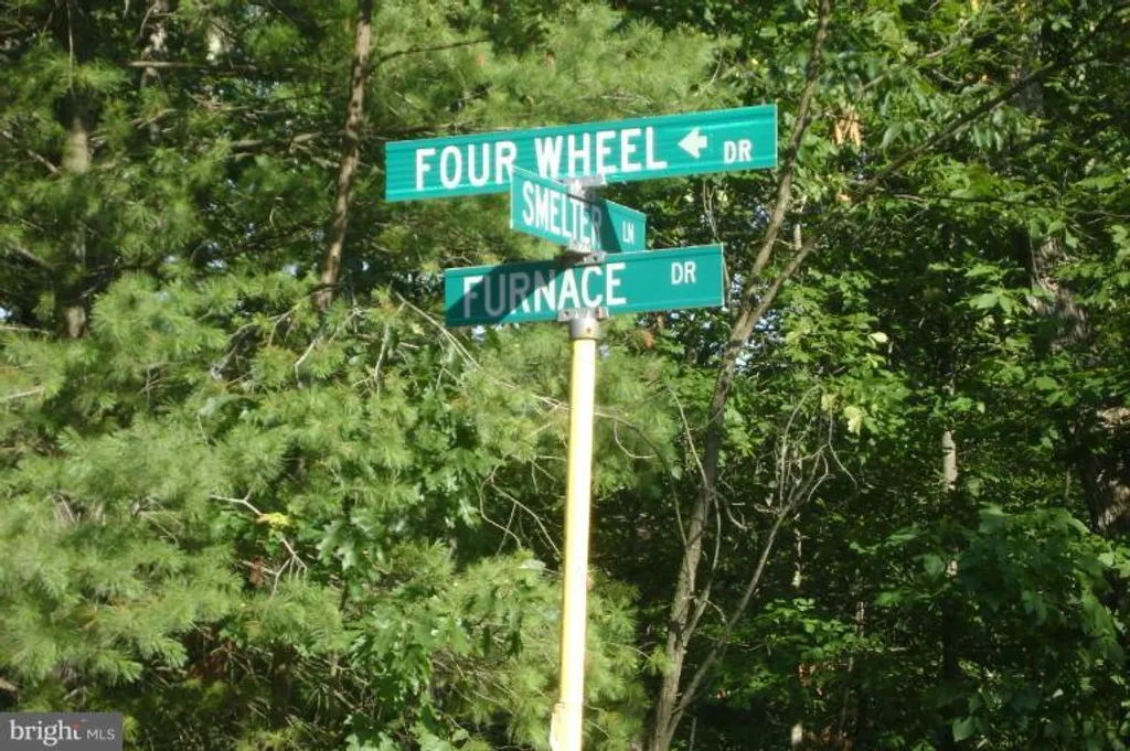 Four Wheel Dr, Winchester, VA 22602 photo 2