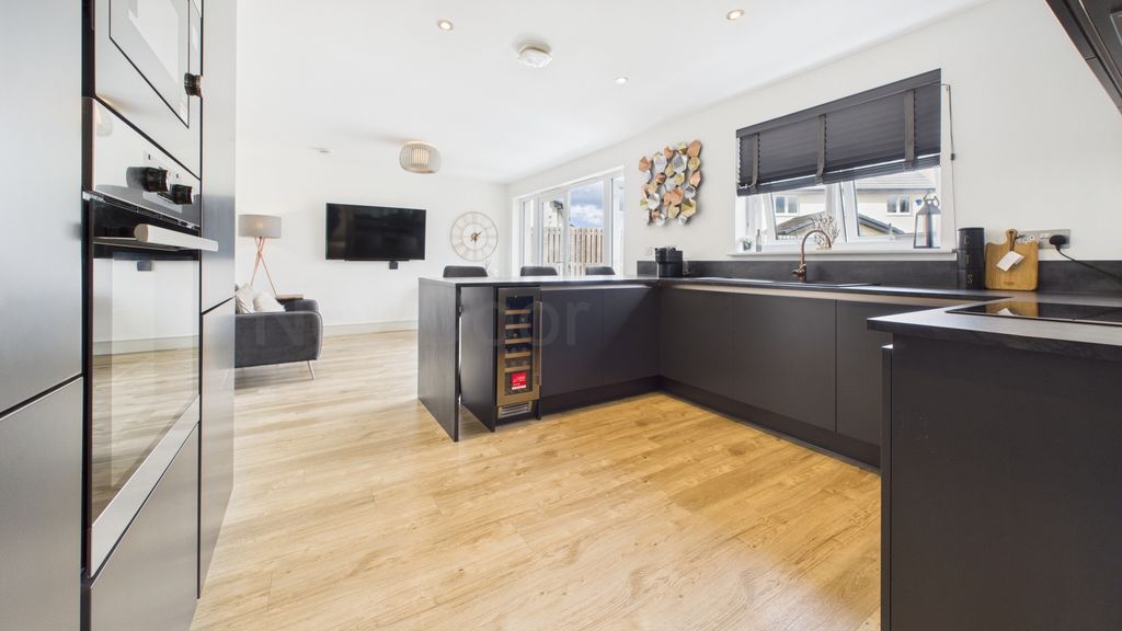 5 bed detached house for saleGlenluce Drive, Bishopton PA7