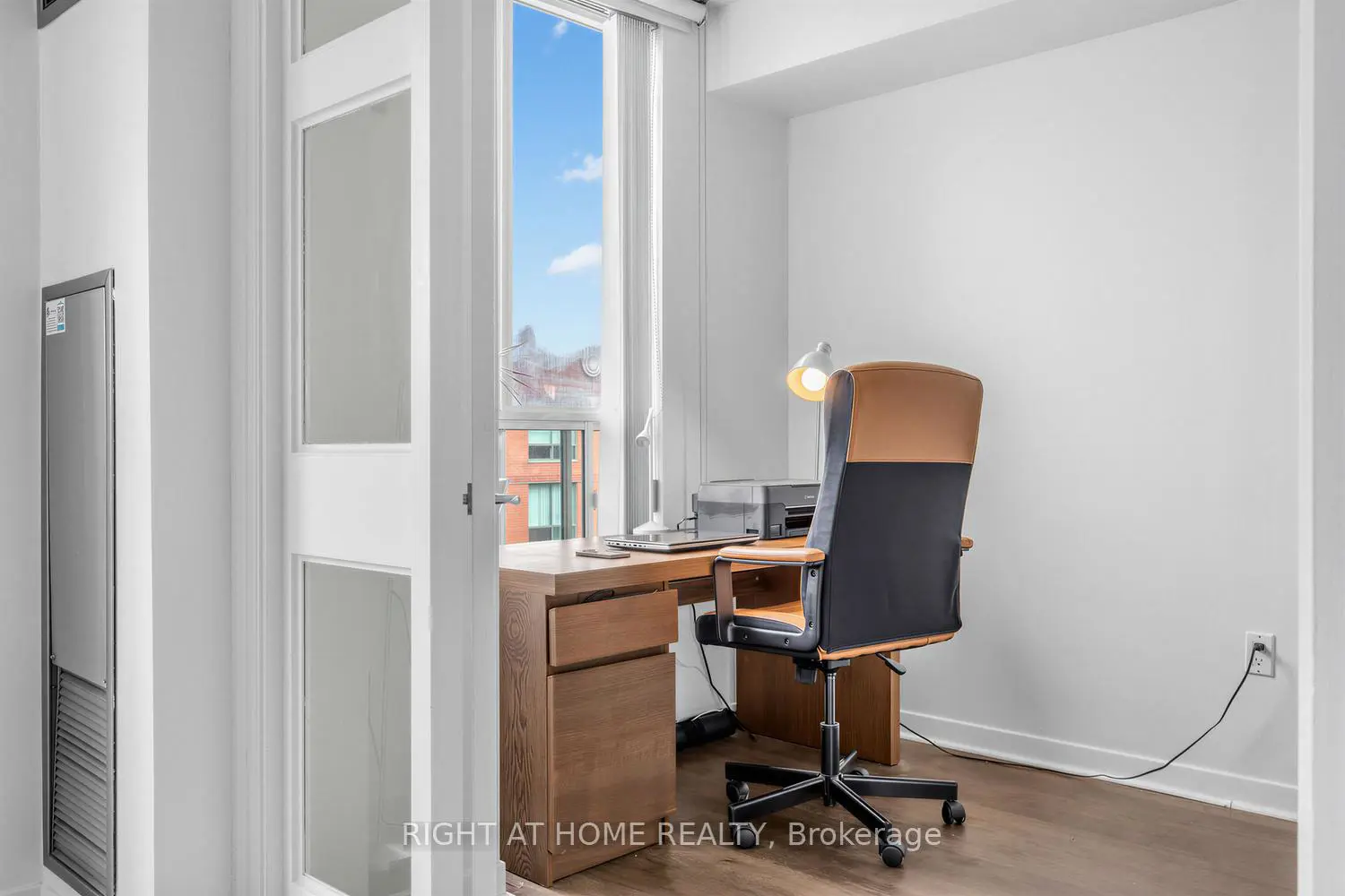 Additional image 8 of 284 Bloor Street 804