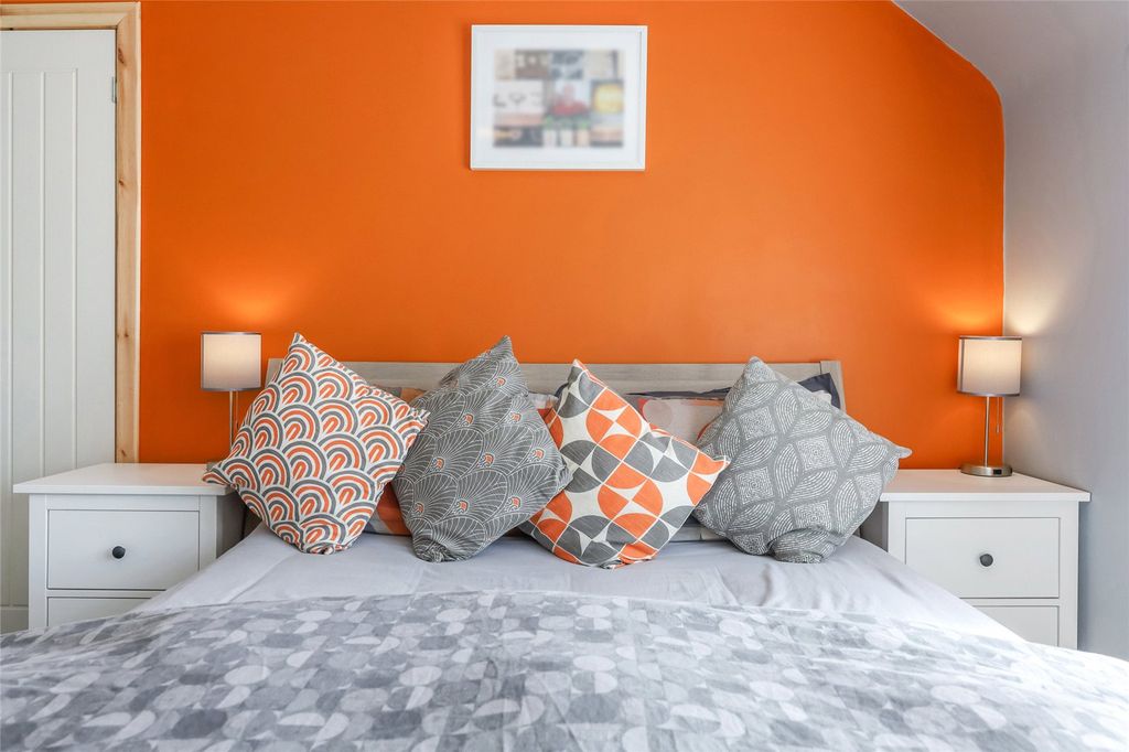 Additional image 13 of 2 bed semi-detached house for saleFife Drive, Greenock, Inverclyde PA16