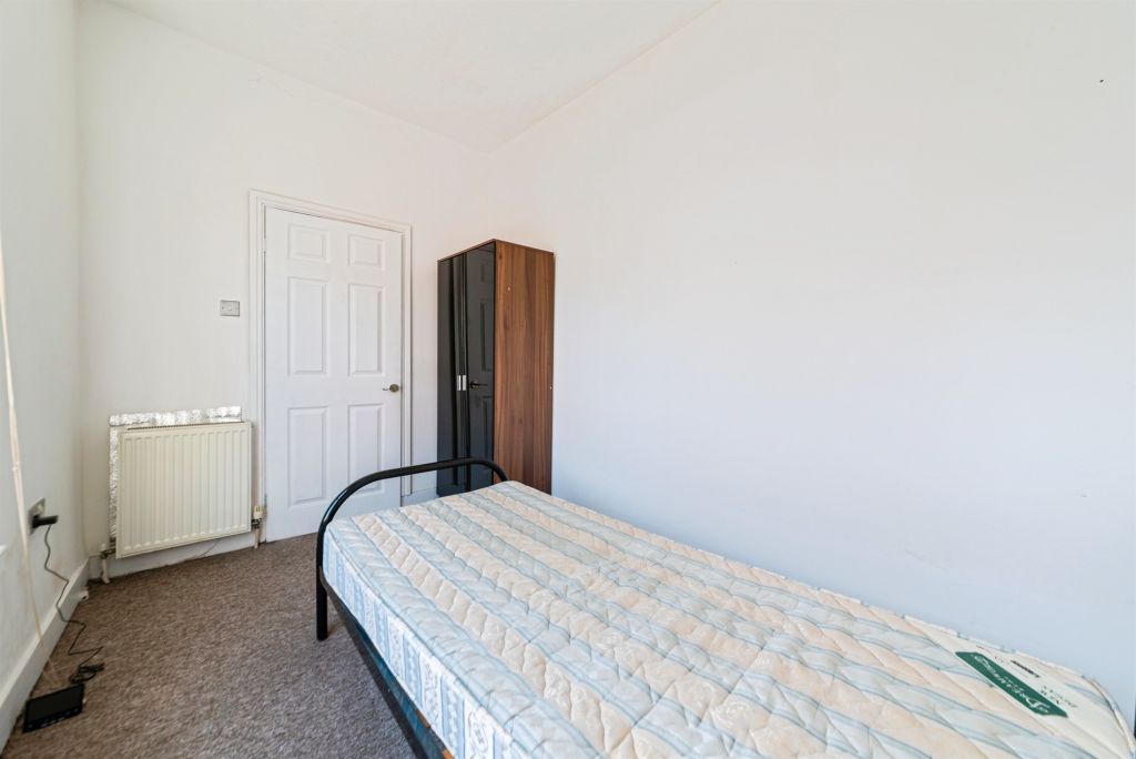 Additional image 12 of 2 bed flat for saleFletcher Street, Grantham NG31