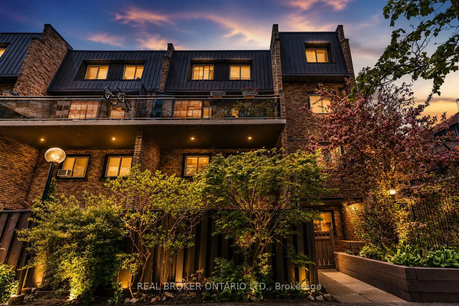 130 Ling Road