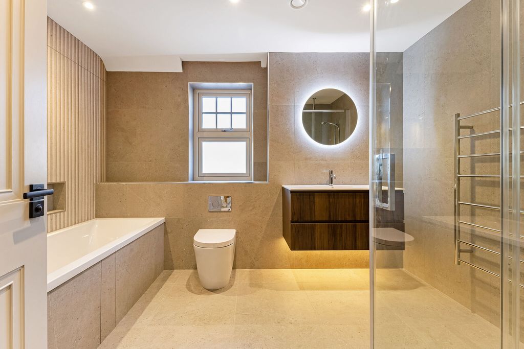 Additional image 9 of 6 bed detached house for saleArkell Lane, Farnham GU10