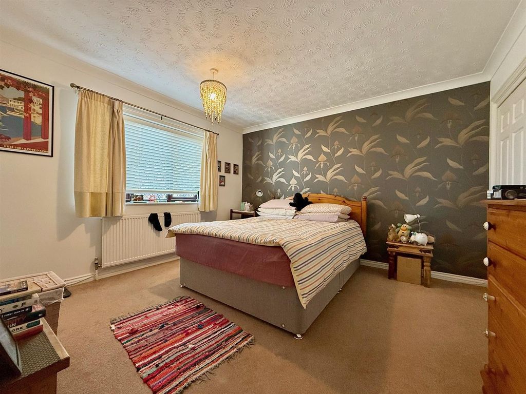 Additional image 5 of 4 bed detached house for saleRiver Walk, Great Yarmouth NR30