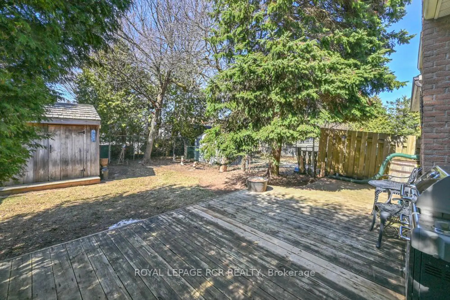 Additional image 18 of 73 Dufferin Street