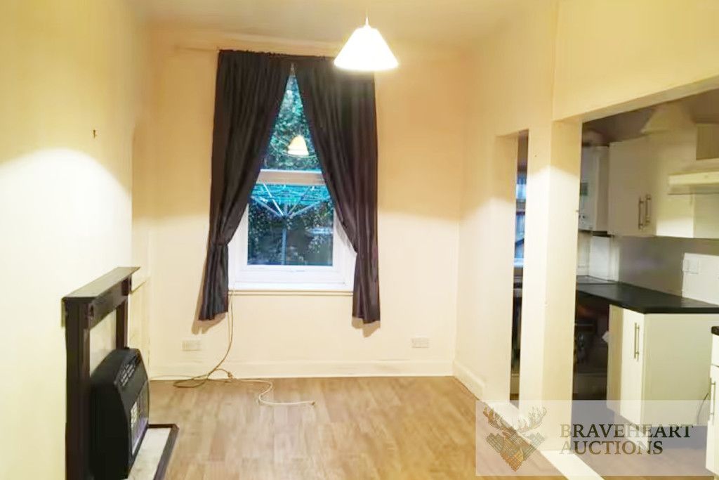 Additional image 2 of 1 bed flat for saleFlat A, 24 Welltress Street, Maybole, South Ayrshire KA19