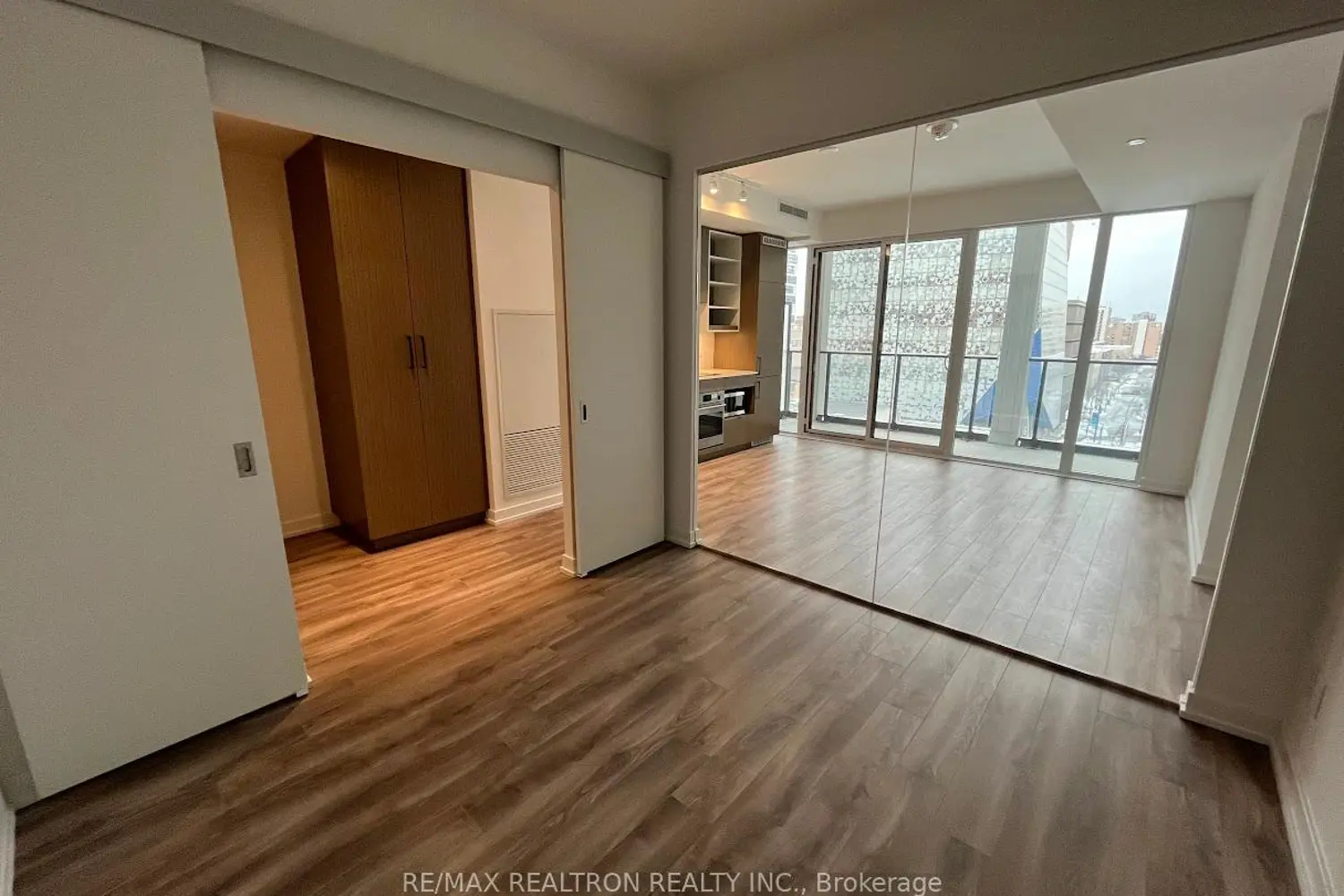 Additional image 17 of 20 Edward Street 619