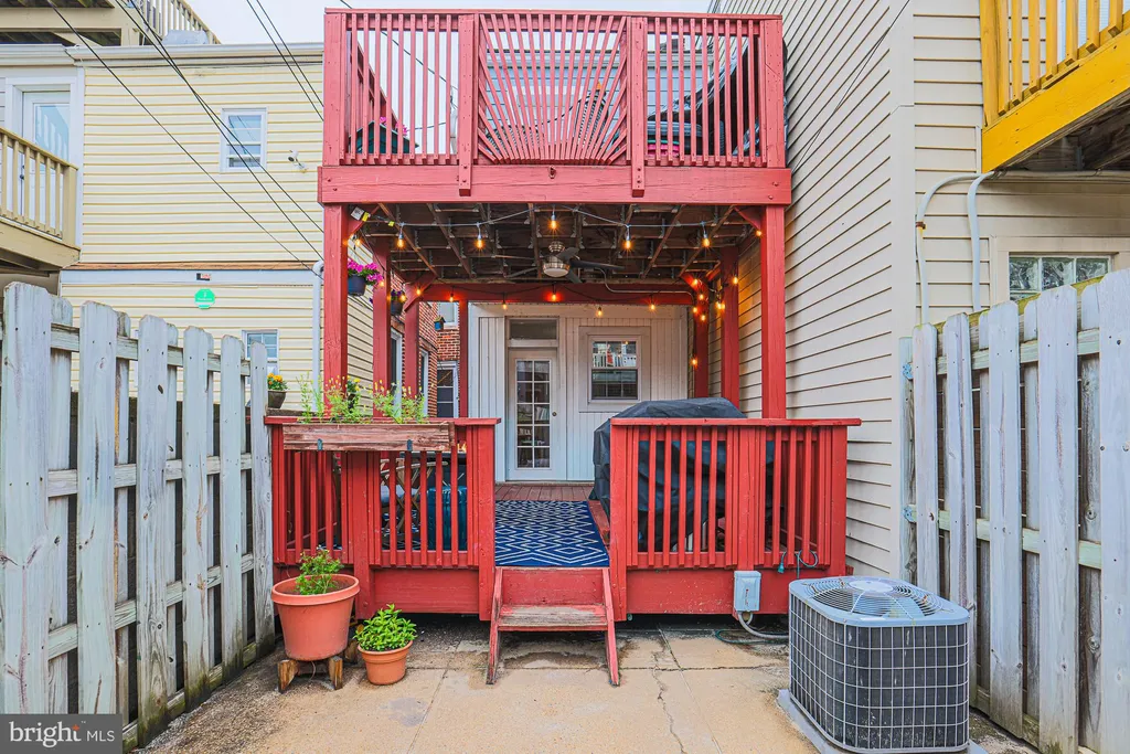 1010 S Bouldin Street, Baltimore, MD 21224