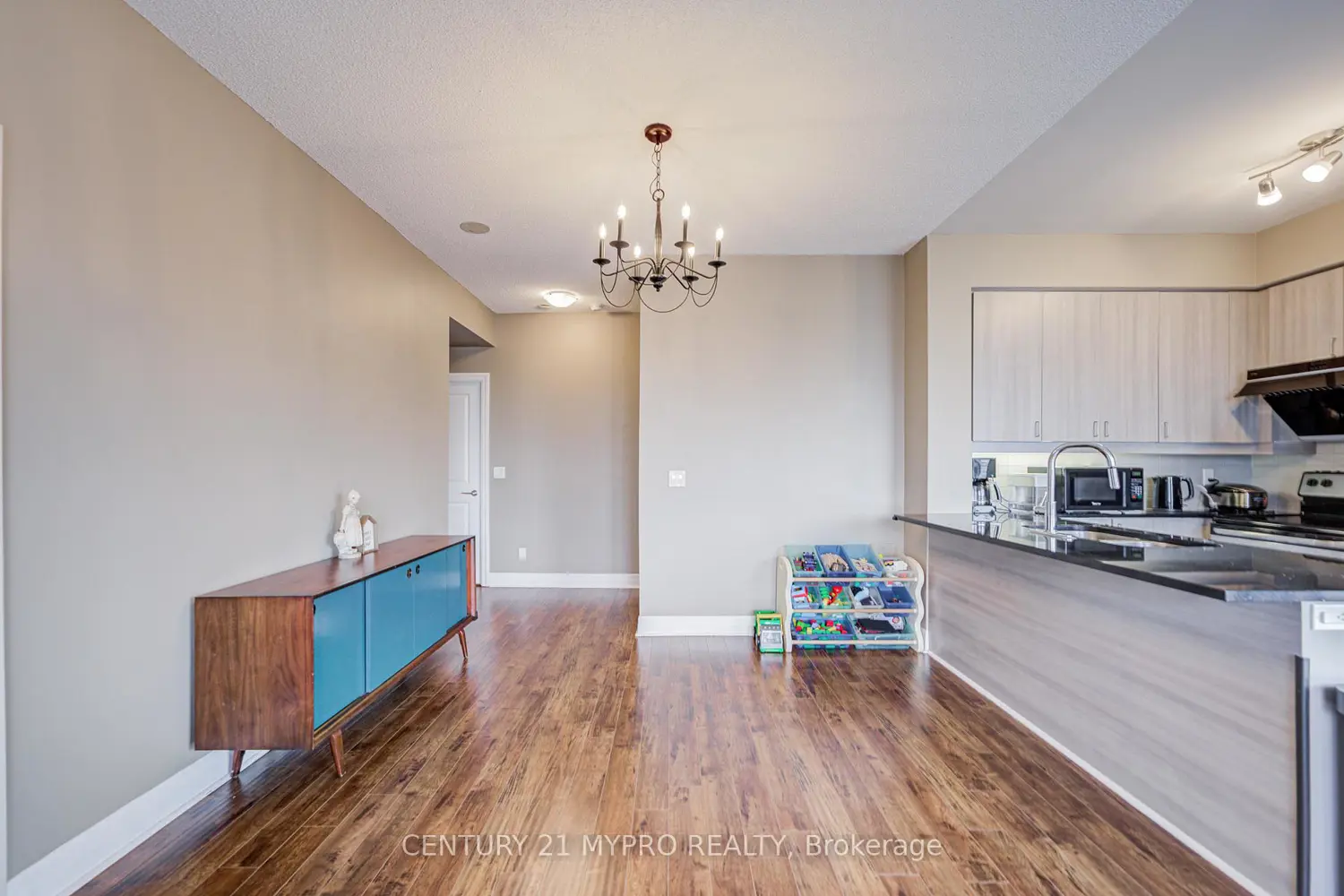 Additional image 4 of 8130 Birchmount Road 615