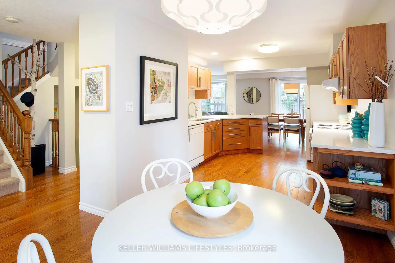 858 Sandcherry Street photo 5