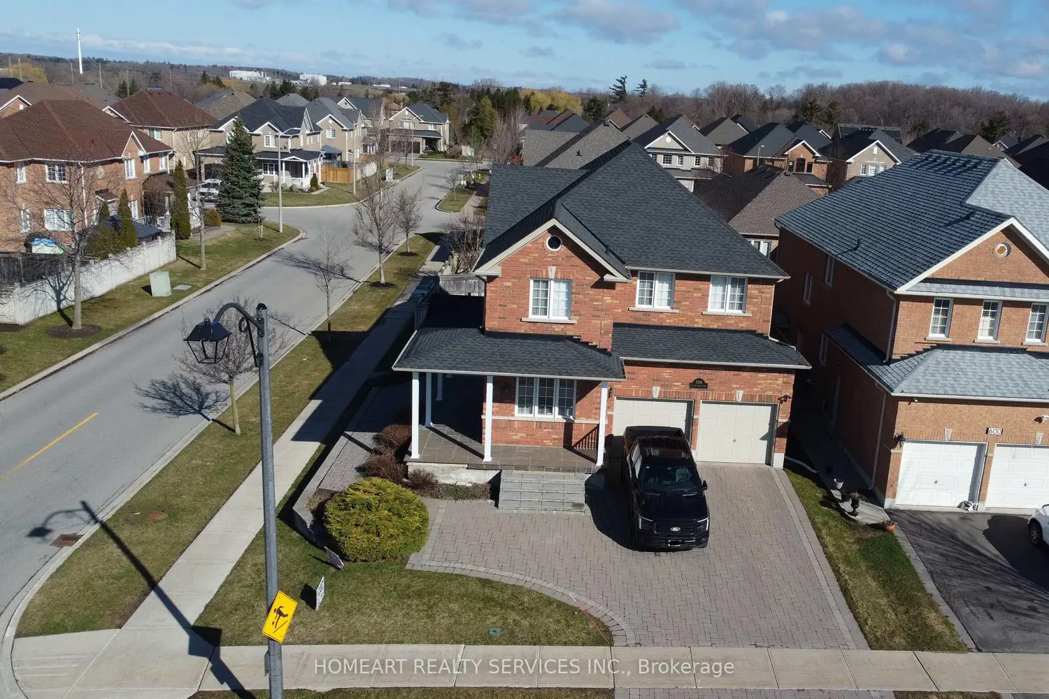 596 Vellore Park Avenue photo 2