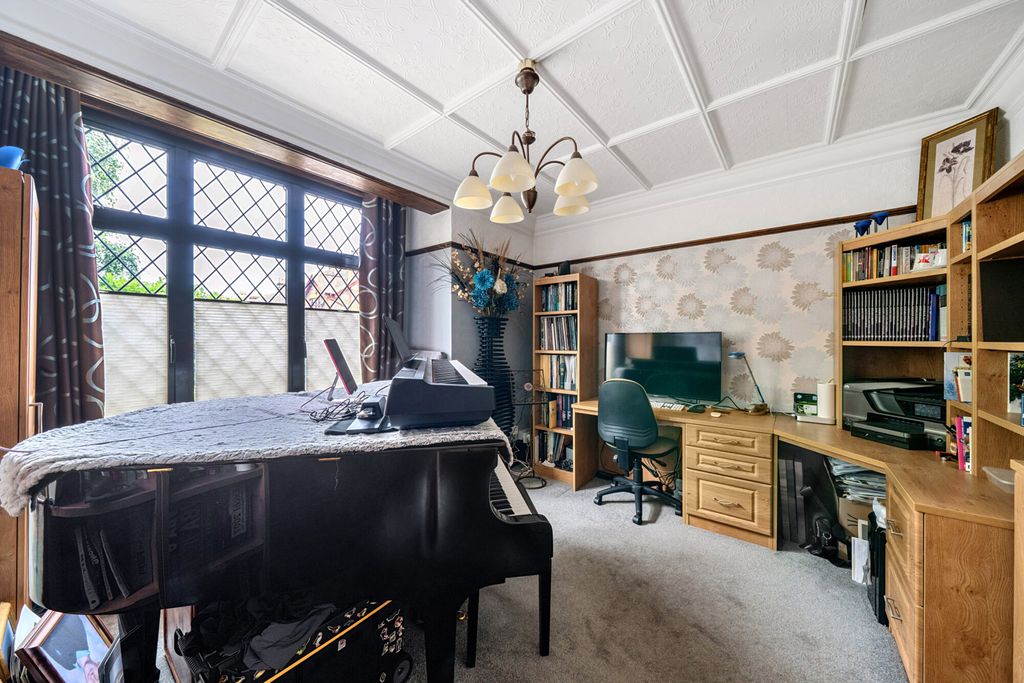 Additional image 21 of 4 bed detached house for saleLennox Road, Gravesend DA11